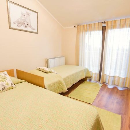 Apartments Mirjana Novigrad  Exterior photo